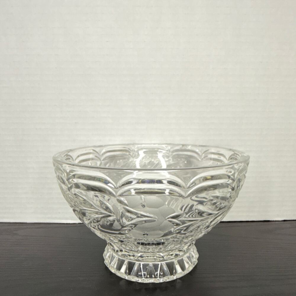 Crystal Floral Pattern Decorative Bowl, 6" Diameter, 4" Height